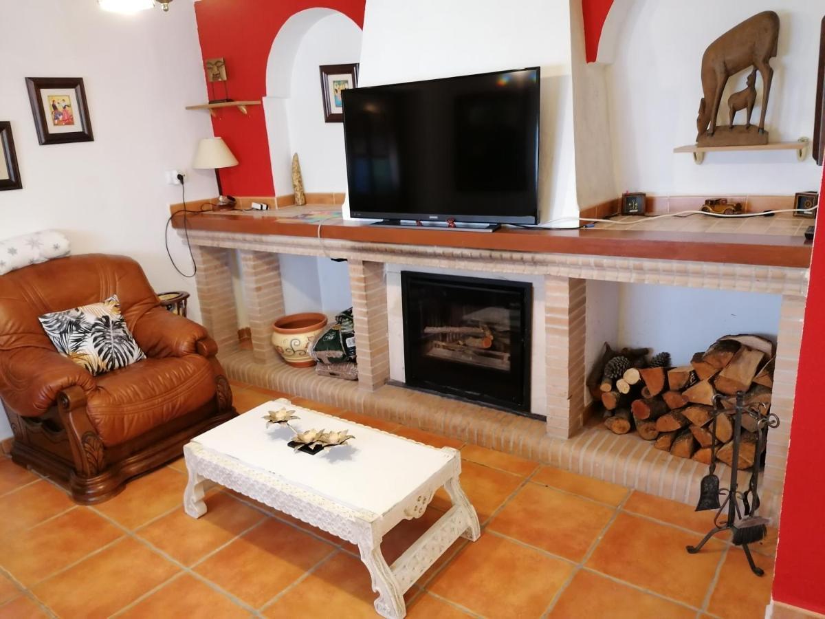 Casa Rural La Piedra Del Cambron Villaverde De Guadalimar Kültér fotó